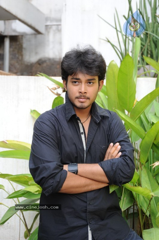 Tanish Stills - Photo 9 of 17