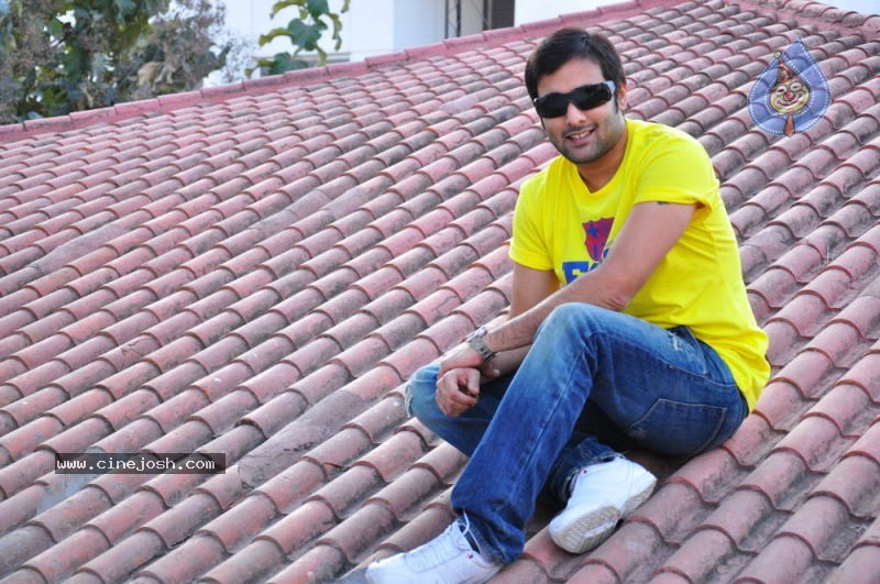 Tarun New Stills - 10 / 52 photos