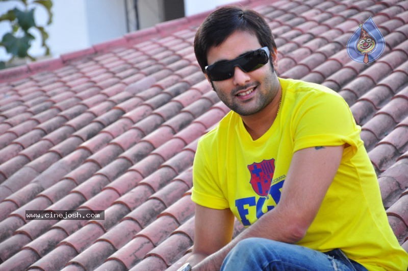 Tarun New Stills - 12 / 52 photos