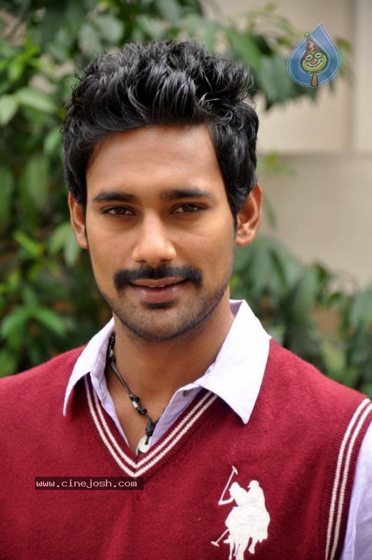 Varun Sandesh Photos - 22 / 27 photos