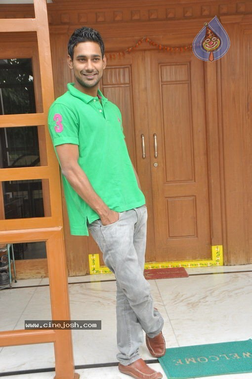 Varun Sandesh Solo Stills - 7 / 55 photos