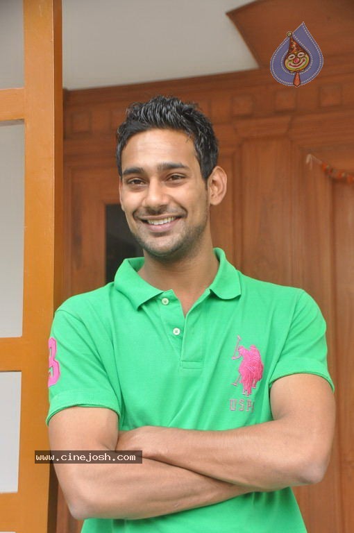 Varun Sandesh Solo Stills - 15 / 55 photos