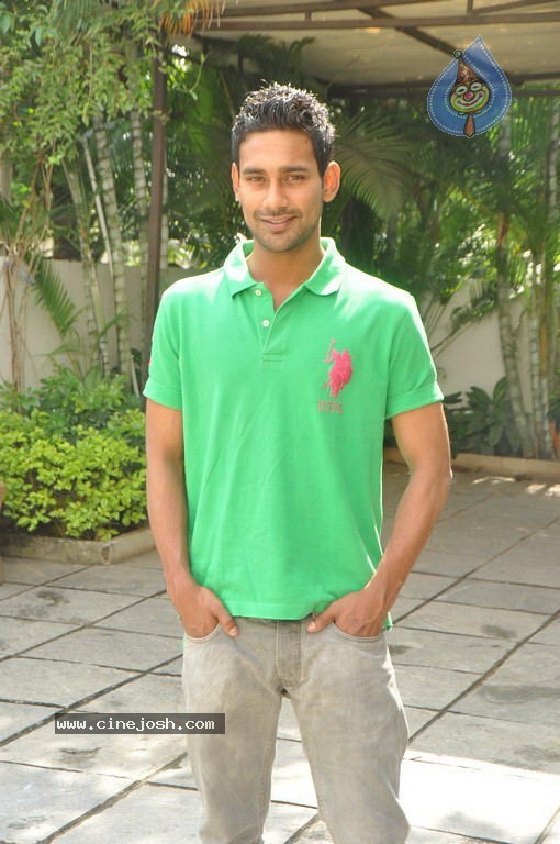 Varun Sandesh Solo Stills - 16 / 55 photos