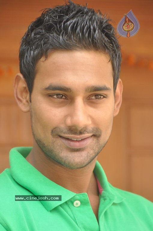 Varun Sandesh Solo Stills - 33 / 55 photos