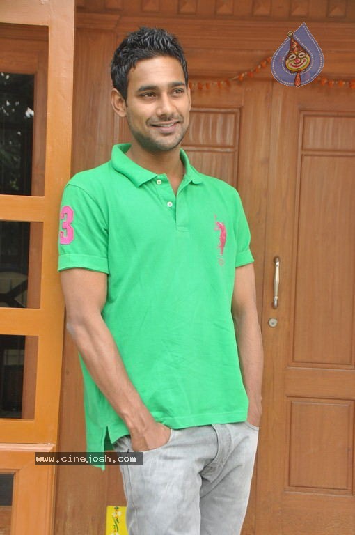 Varun Sandesh Solo Stills - 38 / 55 photos