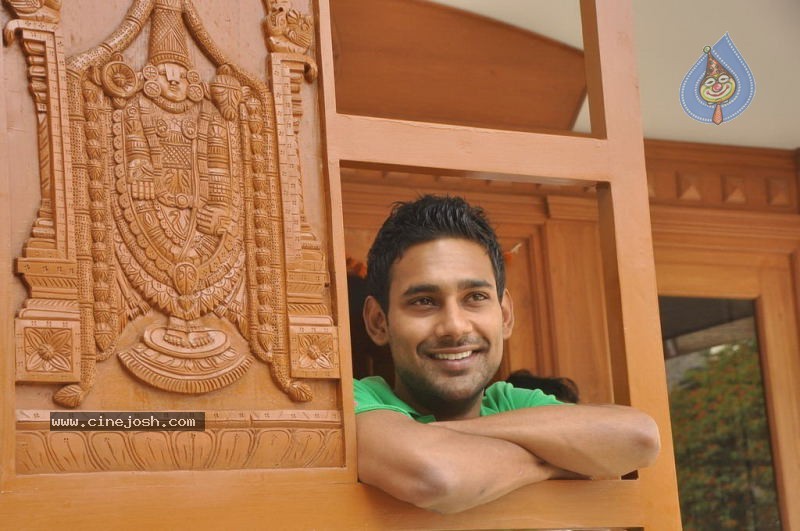 Varun Sandesh Solo Stills - 43 / 55 photos