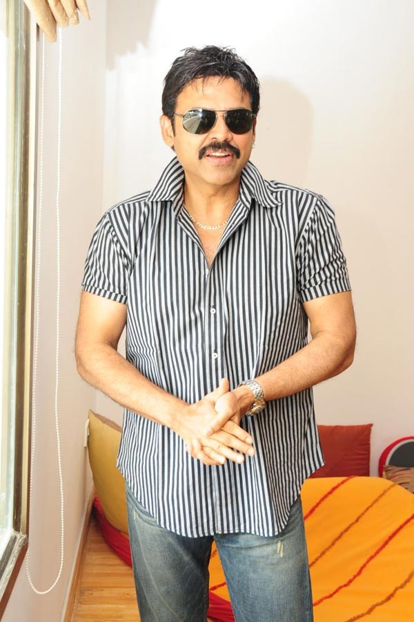 Venkatesh - 33 / 40 photos