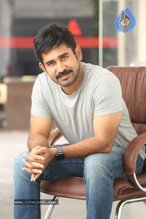 Vijay Antony Photos - 10 / 21 photos