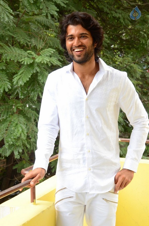 Vijay Devarakonda Photos - 10 / 16 photos