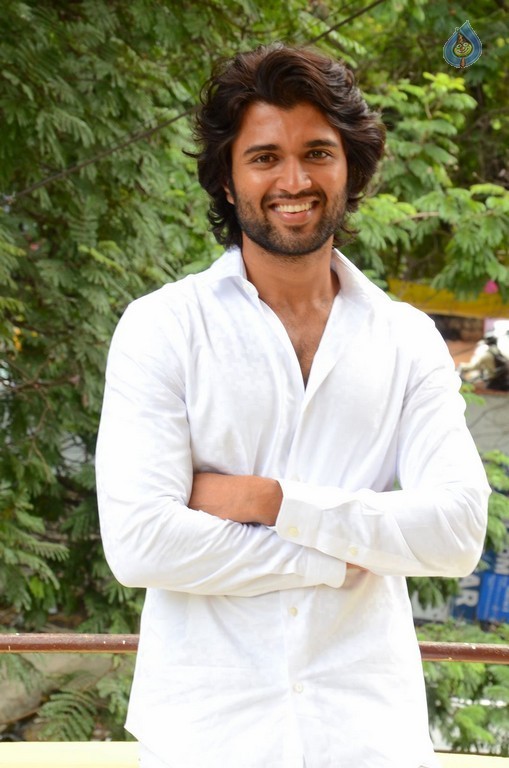 Vijay Devarakonda Photos - 11 / 16 photos