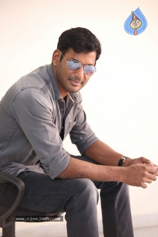 Vishal Interview Photos - 14 / 18 photos