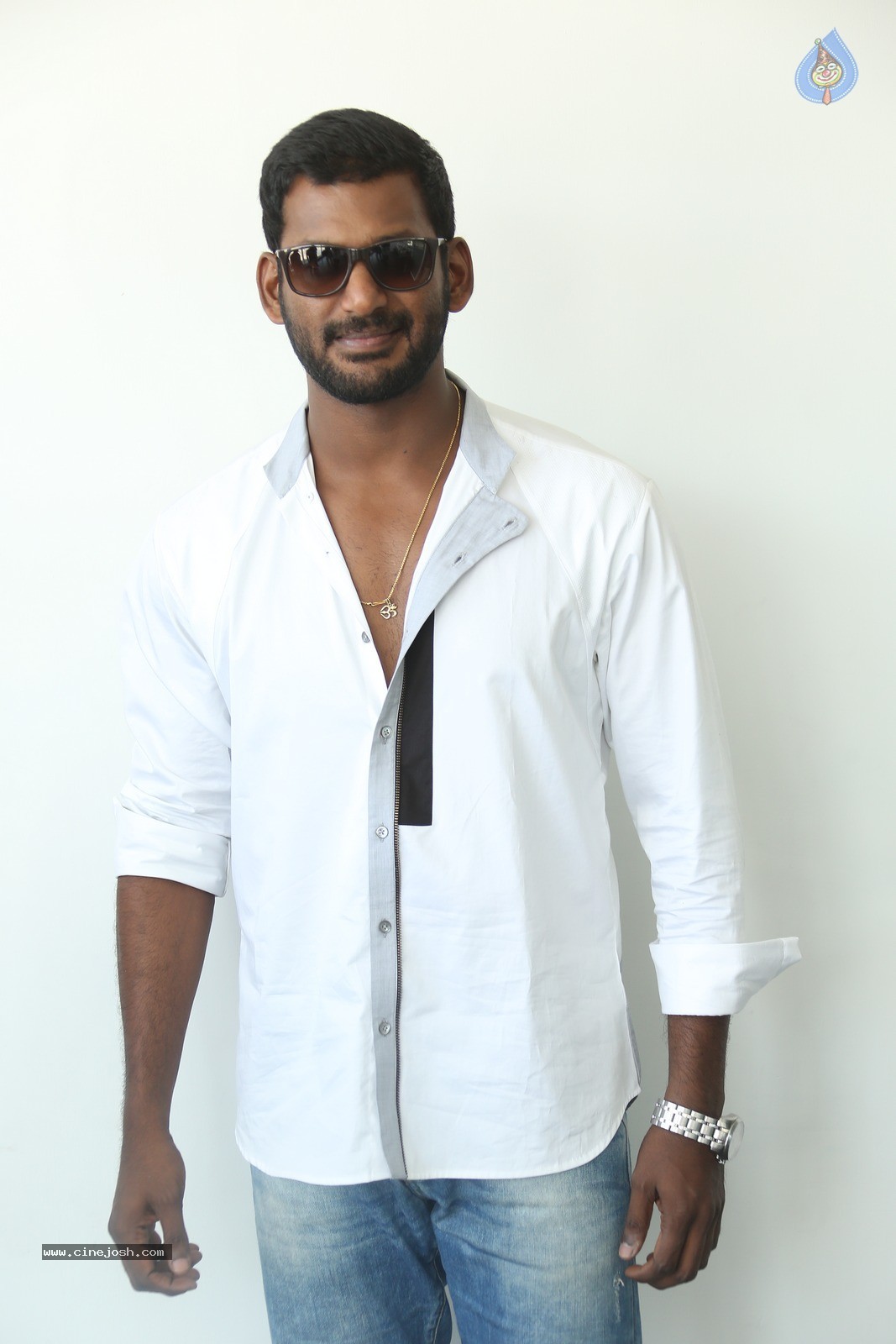 Vishal New Photos - 7 / 26 photos