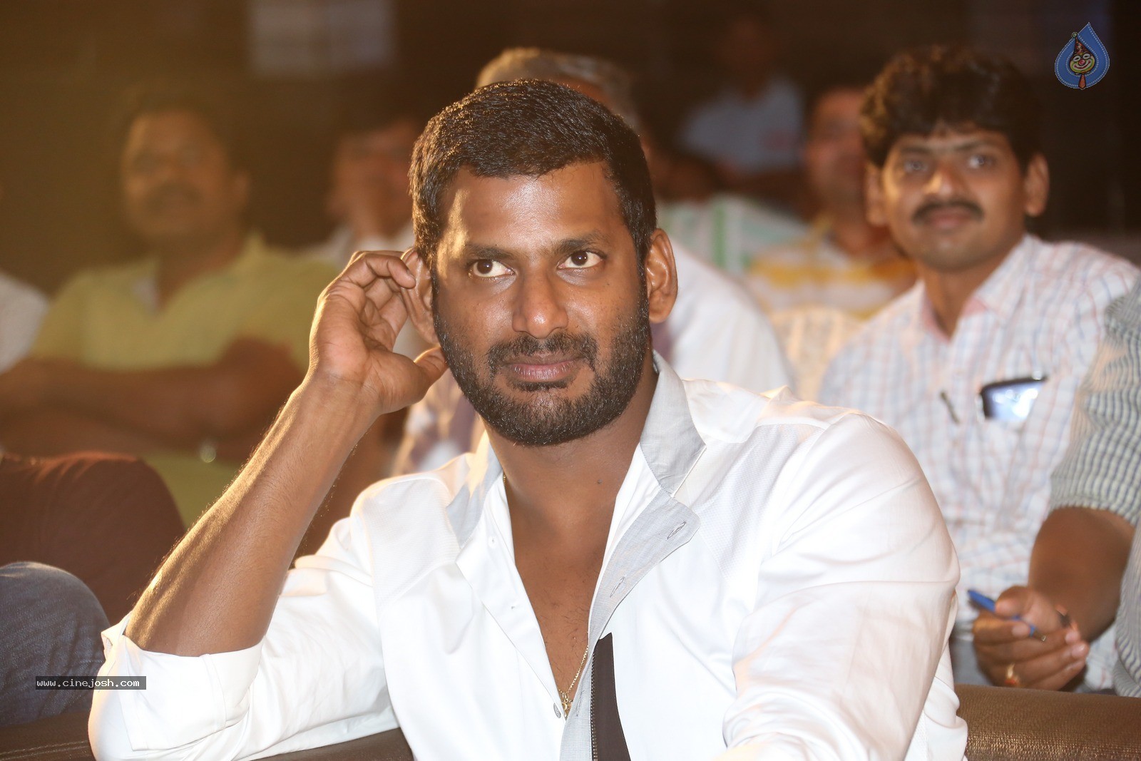 Vishal New Photos - 8 / 26 photos