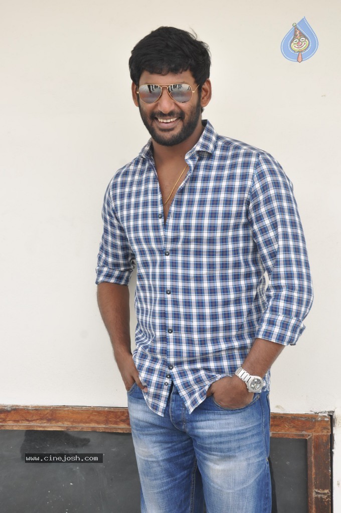 Vishal New Stills - 31 / 36 photos