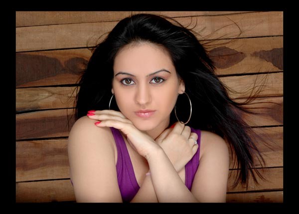 Aksha Photo Gallery - 7 / 12 photos