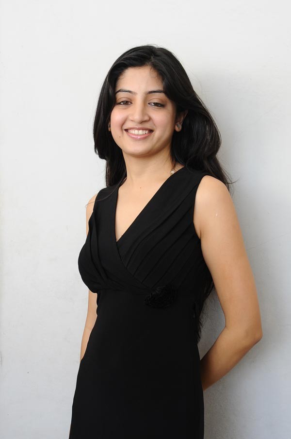 PoonamKaur - 20 / 24 photos