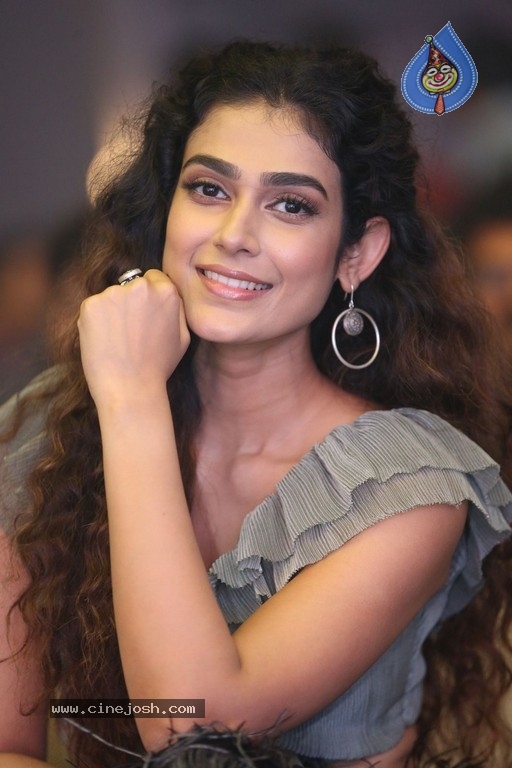 Aakanksha Singh Photos - 18 / 30 photos