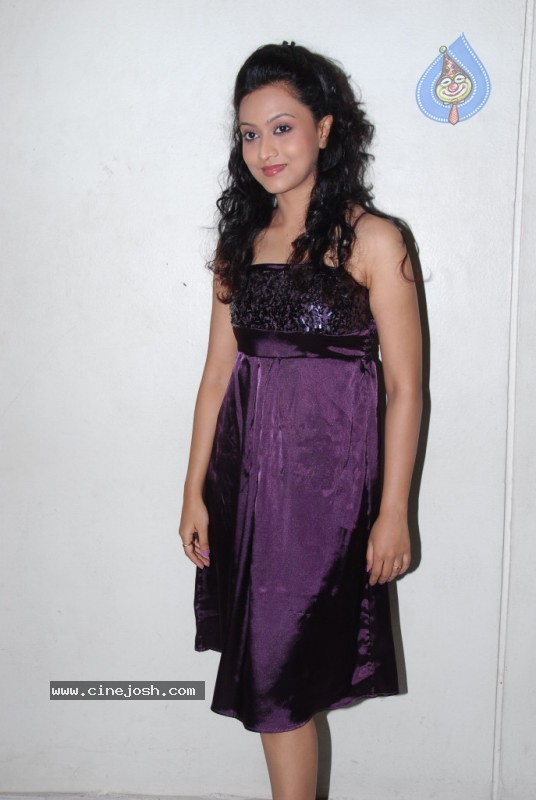 Aakarsha Gallery - 54 / 58 photos