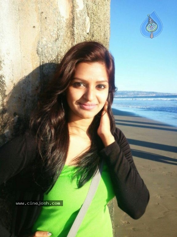 Aanandhi Photos - 2 / 24 photos