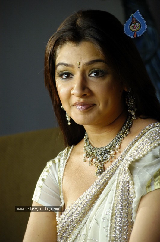 Aarthi Agarwal New Gallery - 5 / 97 photos