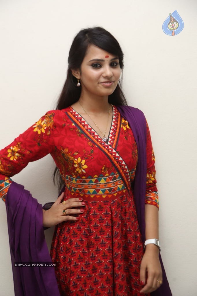 Aarushi Gallery - 13 / 61 photos