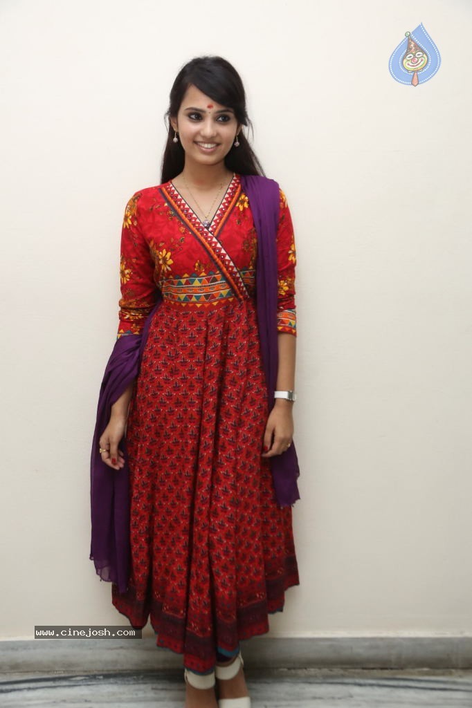 Aarushi Gallery - 47 / 61 photos