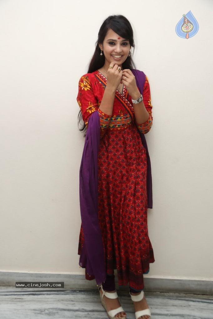 Aarushi Gallery - 58 / 61 photos