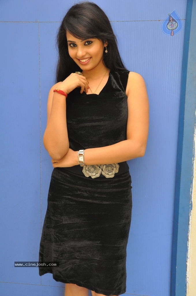 Aarushi Latest Pics - 96 / 102 photos