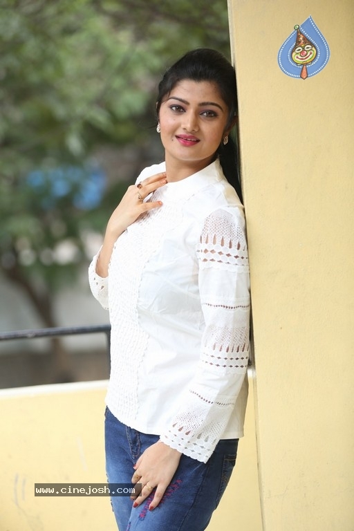 Actress Akshitha Images - 11 / 30 photos