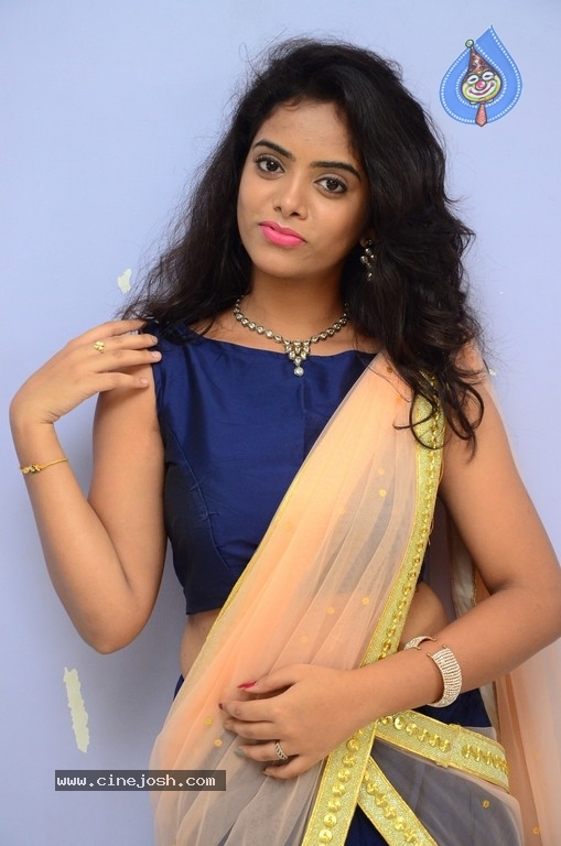 Actress Manjira Photos - 1 / 30 photos