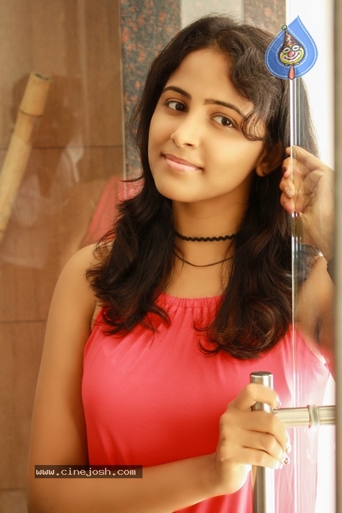 Actress Subiksha Stills - 4 / 11 photos