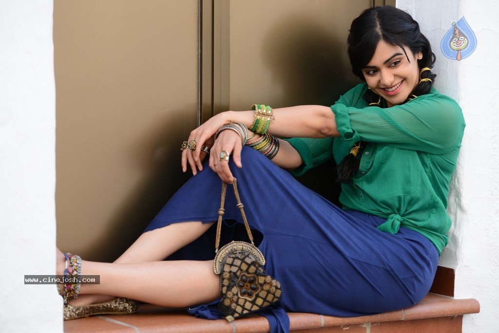 Adah Sharma Gallery - 37 / 50 photos