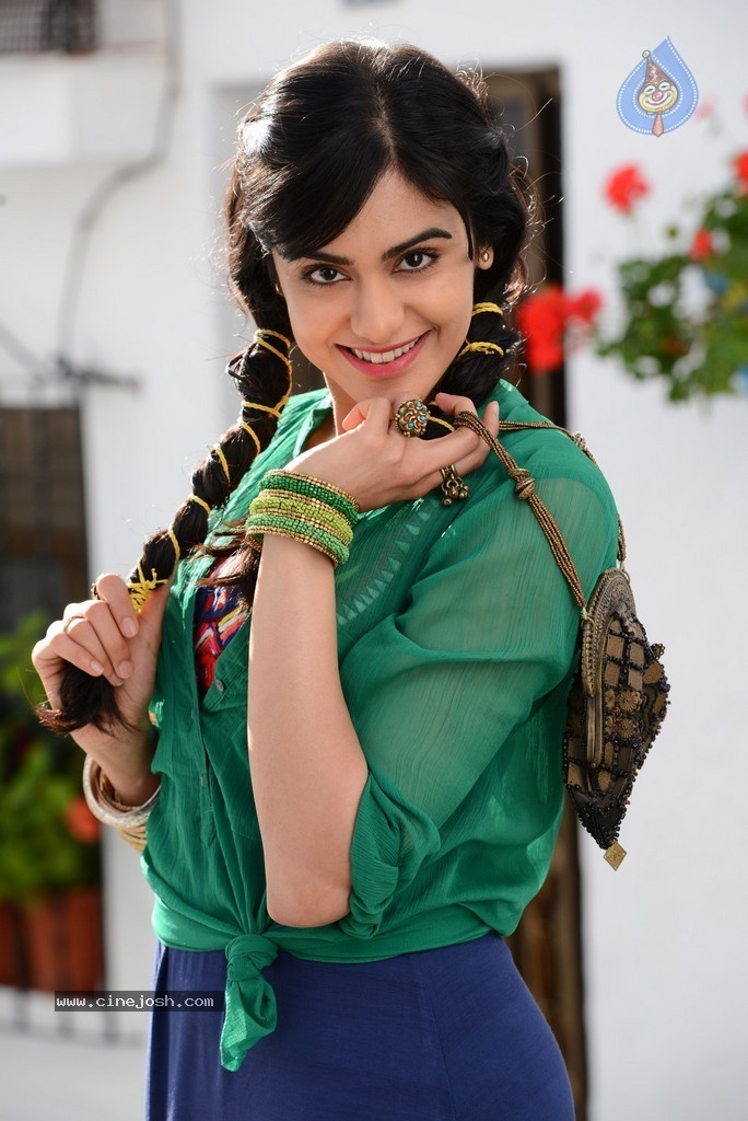 Adah Sharma Gallery - 49 / 50 photos