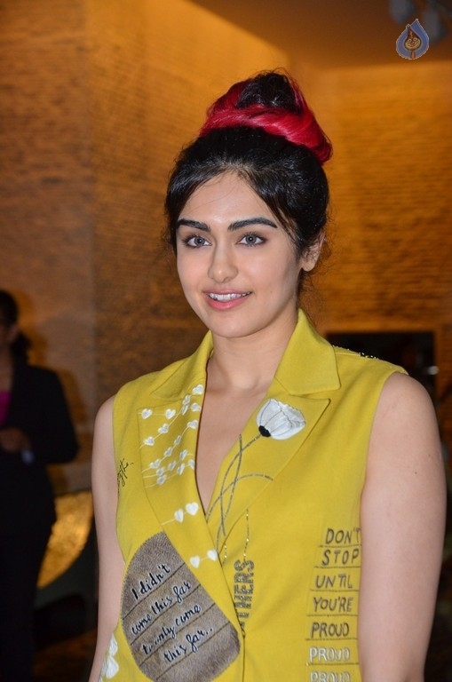 Adah Sharma Gallery - 7 / 38 photos