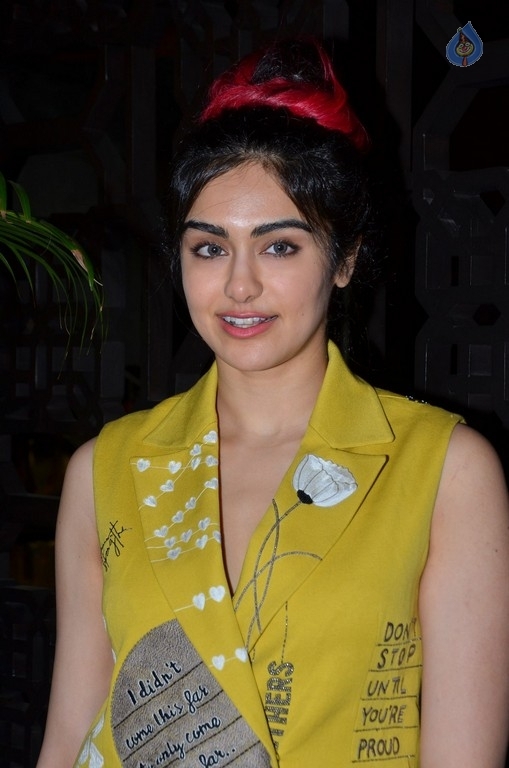 Adah Sharma Gallery - 8 / 38 photos