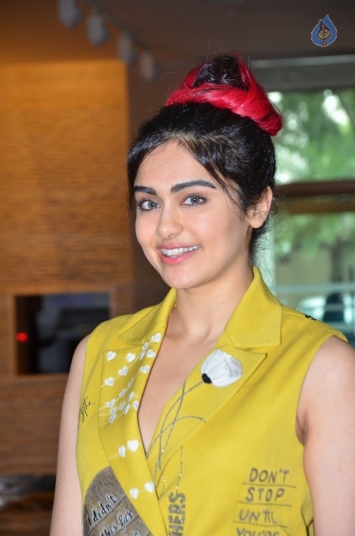 Adah Sharma Gallery - 13 / 38 photos