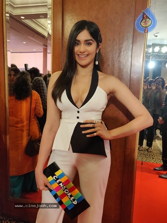Adah Sharma Photos - 5 / 5 photos