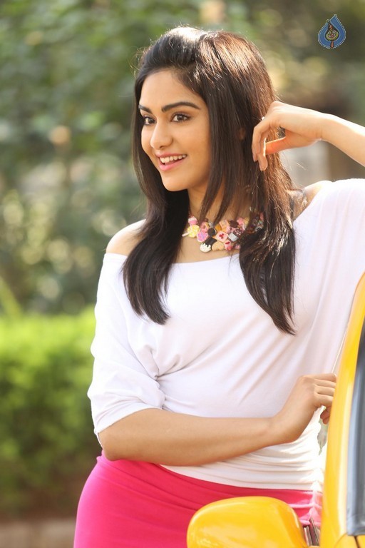 Adah Sharma Photos - 33 / 42 photos