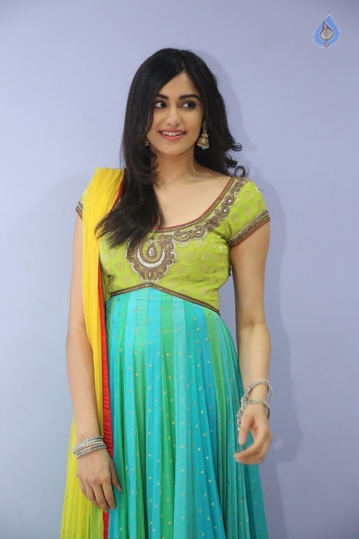 Adah Sharma Pics - 1 / 20 photos