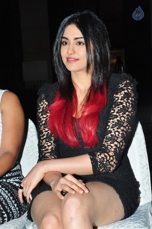 Adah Sharma Stills - 16 / 24 photos