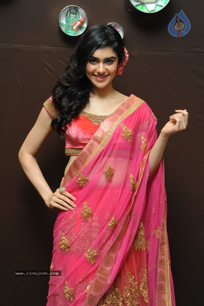 Adah Sharma Stills - 9 / 52 photos