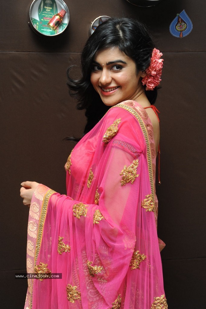 Adah Sharma Stills - 24 / 52 photos