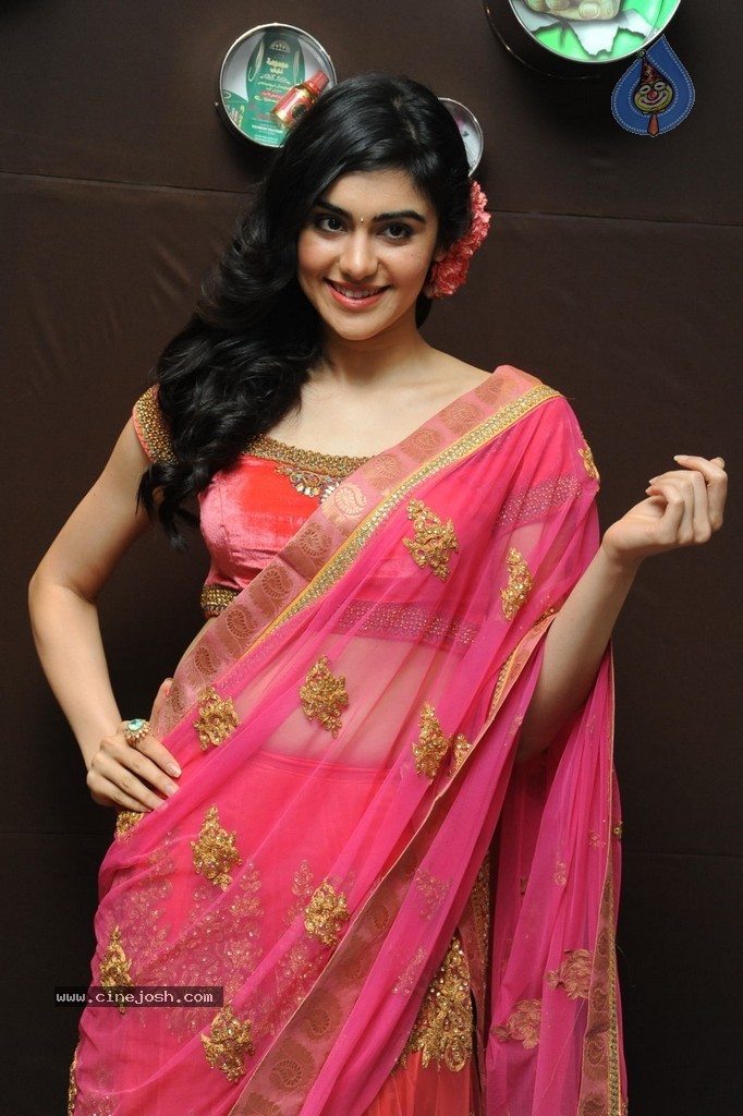 Adah Sharma Stills - 35 / 52 photos