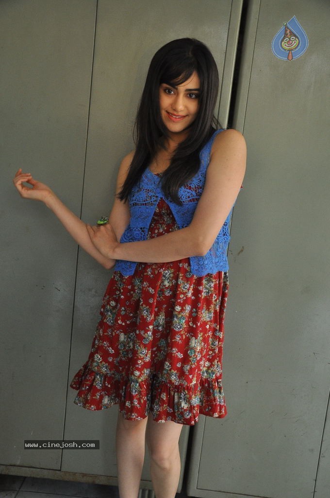 Adah Sharma Stills - 4 / 120 photos