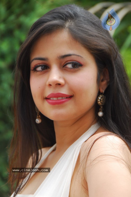 Aditi Photos - 30 / 50 photos