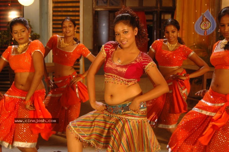 Agnesha Spicy Gallery - 12 / 59 photos