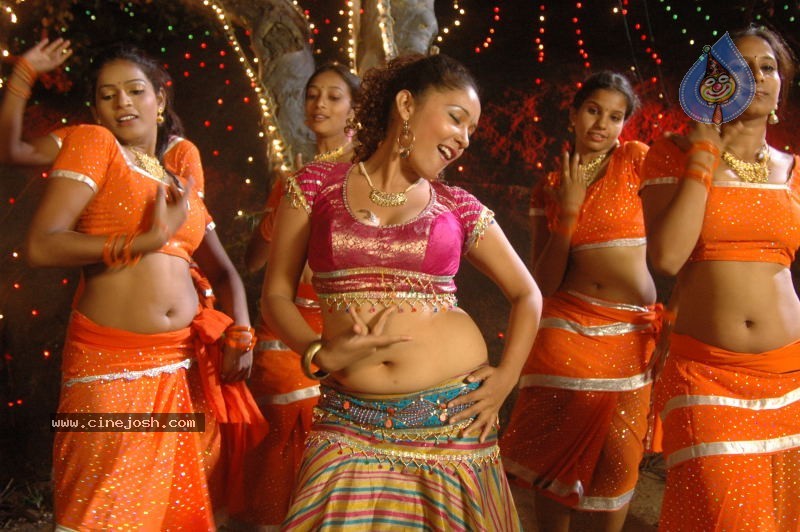 Agnesha Spicy Gallery - 45 / 59 photos