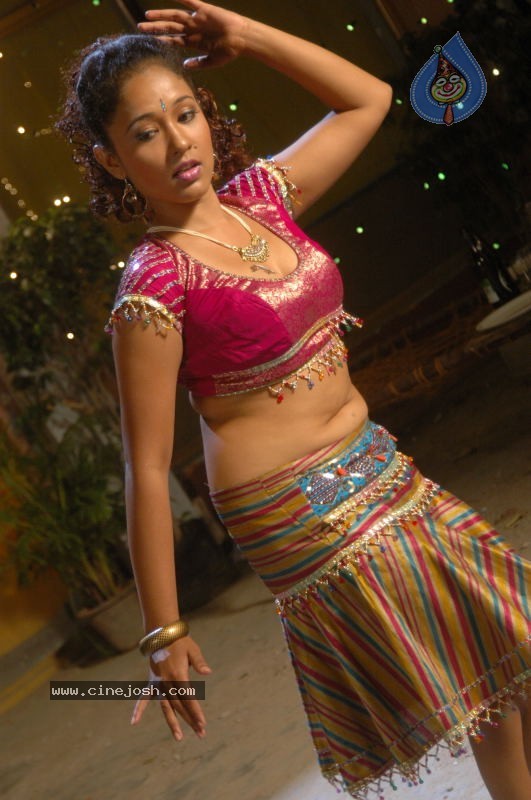 Agnesha Spicy Gallery - 48 / 59 photos