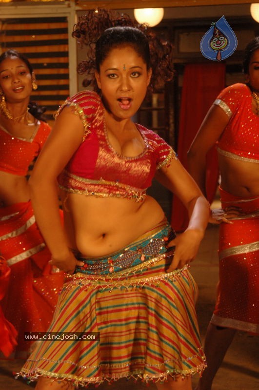 Agnesha Spicy Gallery - 52 / 59 photos