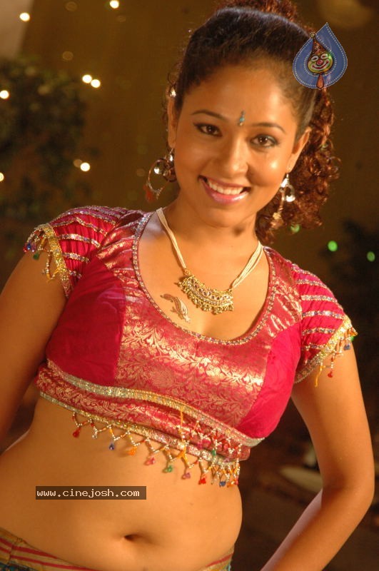 Agnesha Spicy Gallery - 58 / 59 photos